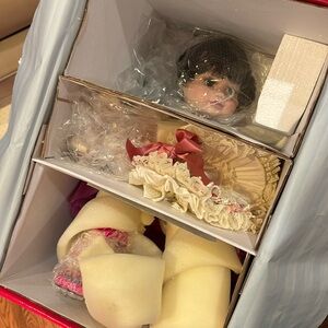 NIB Marie Osmond Olive May Loving Tribute Toddler Doll Limited Edition 1104/4800